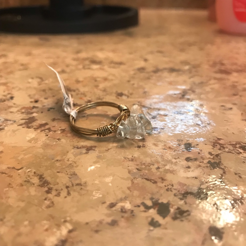 Clear crystal ring with gold wire